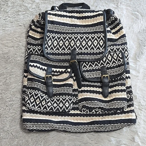 Mossimo Supply Co. | Bags | Mossimo Co Aztec Print Large  display picture 2